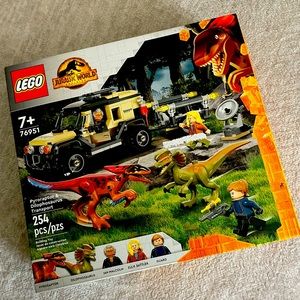 LEGO Jurassic World Set